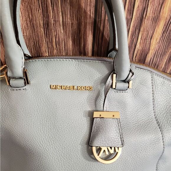 Michael Kors Sky Blue Purse - Picture 7 of 16